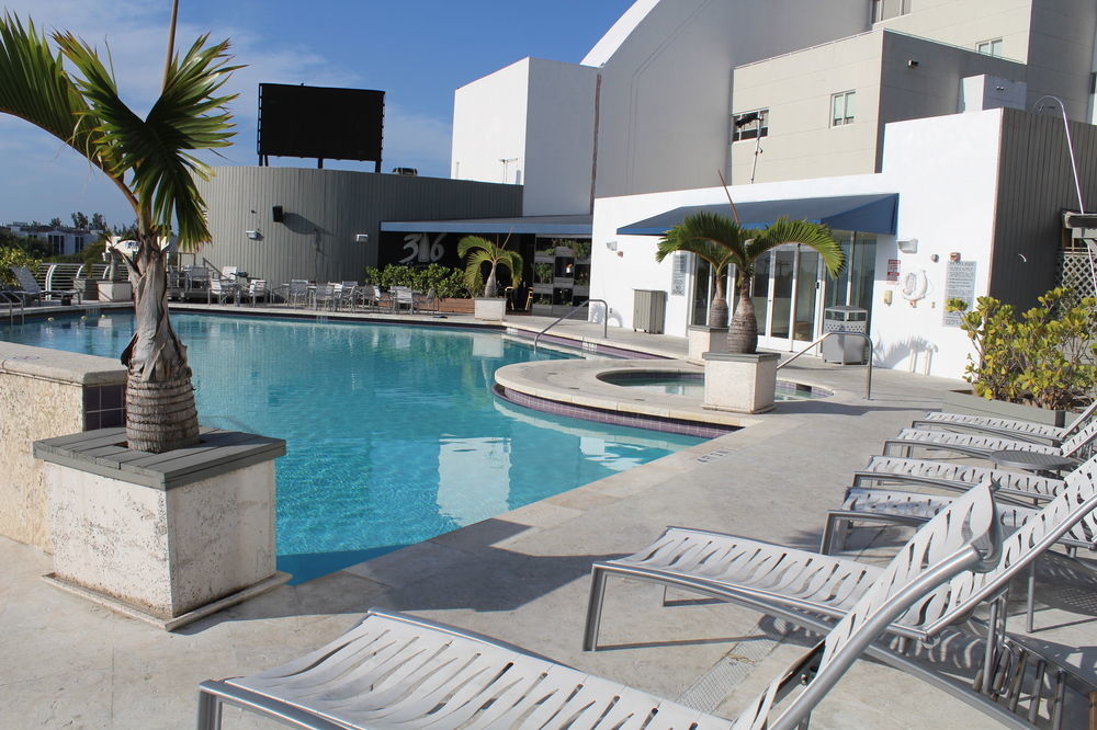 Nuvo Suites Hotel - Miami Doral Zewnętrze zdjęcie